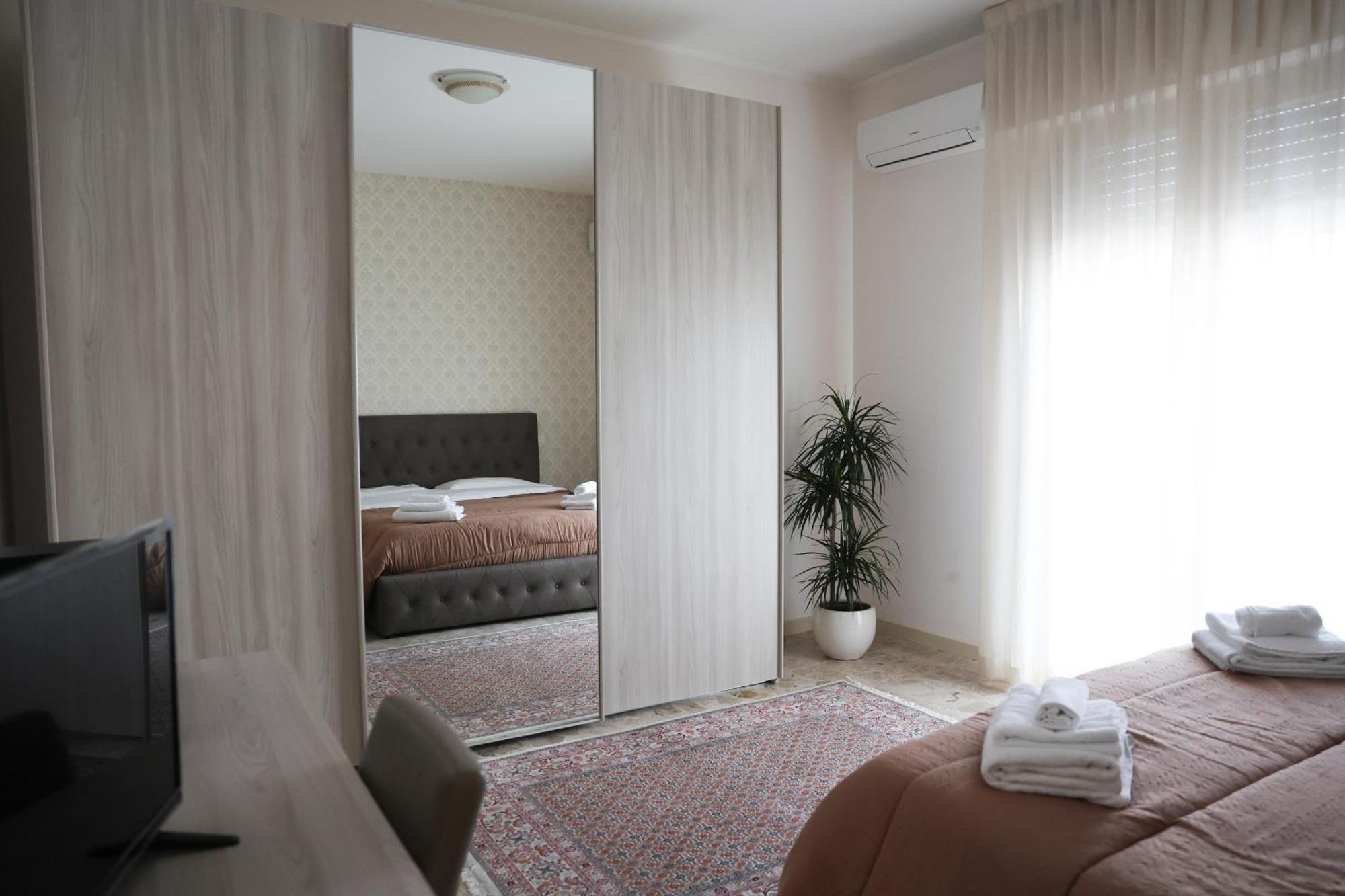 Blancohouse - Berto Luxury Rimini Centro Storico公寓 外观 照片