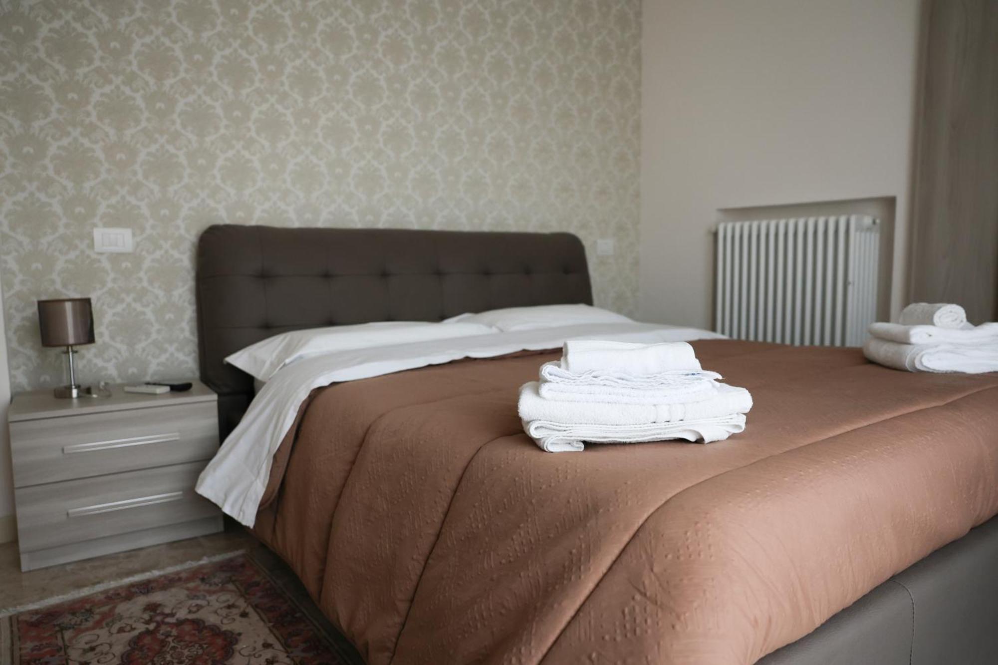 Blancohouse - Berto Luxury Rimini Centro Storico公寓 外观 照片